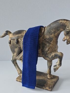 Ralph Lauren Purple Label silk knit tie, made in Italy. Royal Blue